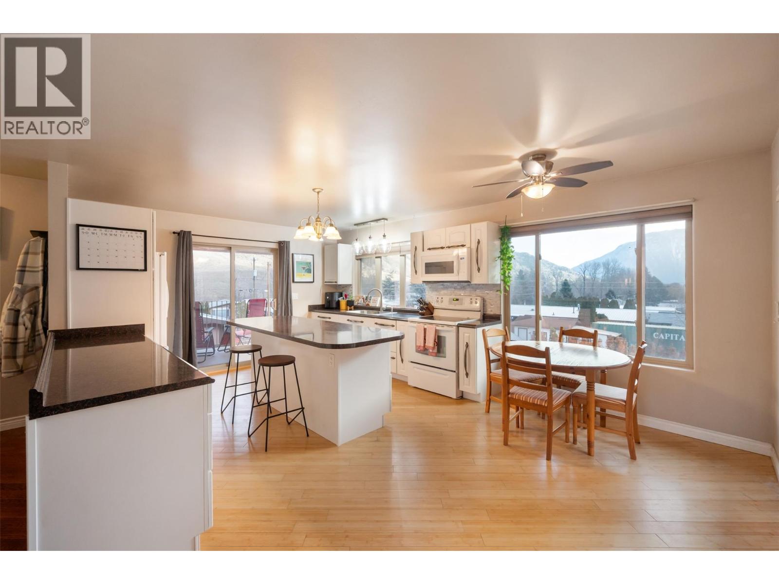 1436 Main Street, Keremeos, British Columbia  V0X 1N6 - Photo 45 - 10385009