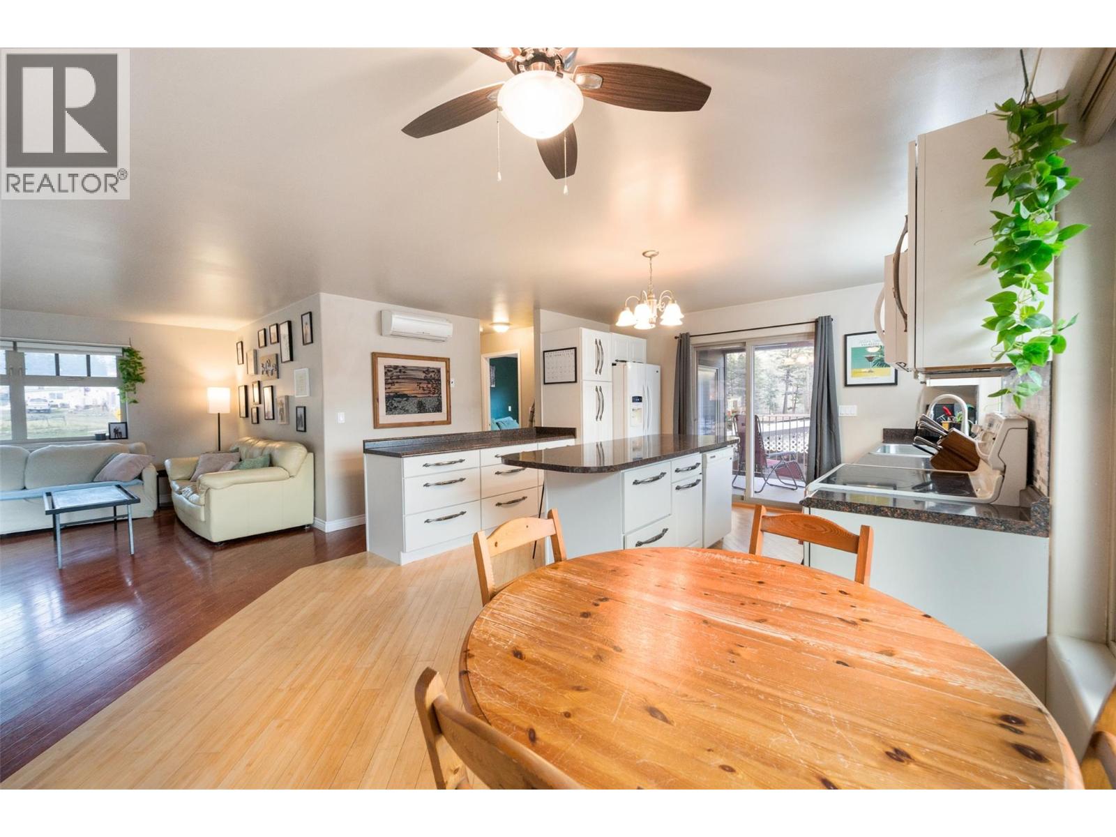 1436 Main Street, Keremeos, British Columbia  V0X 1N6 - Photo 47 - 10385009