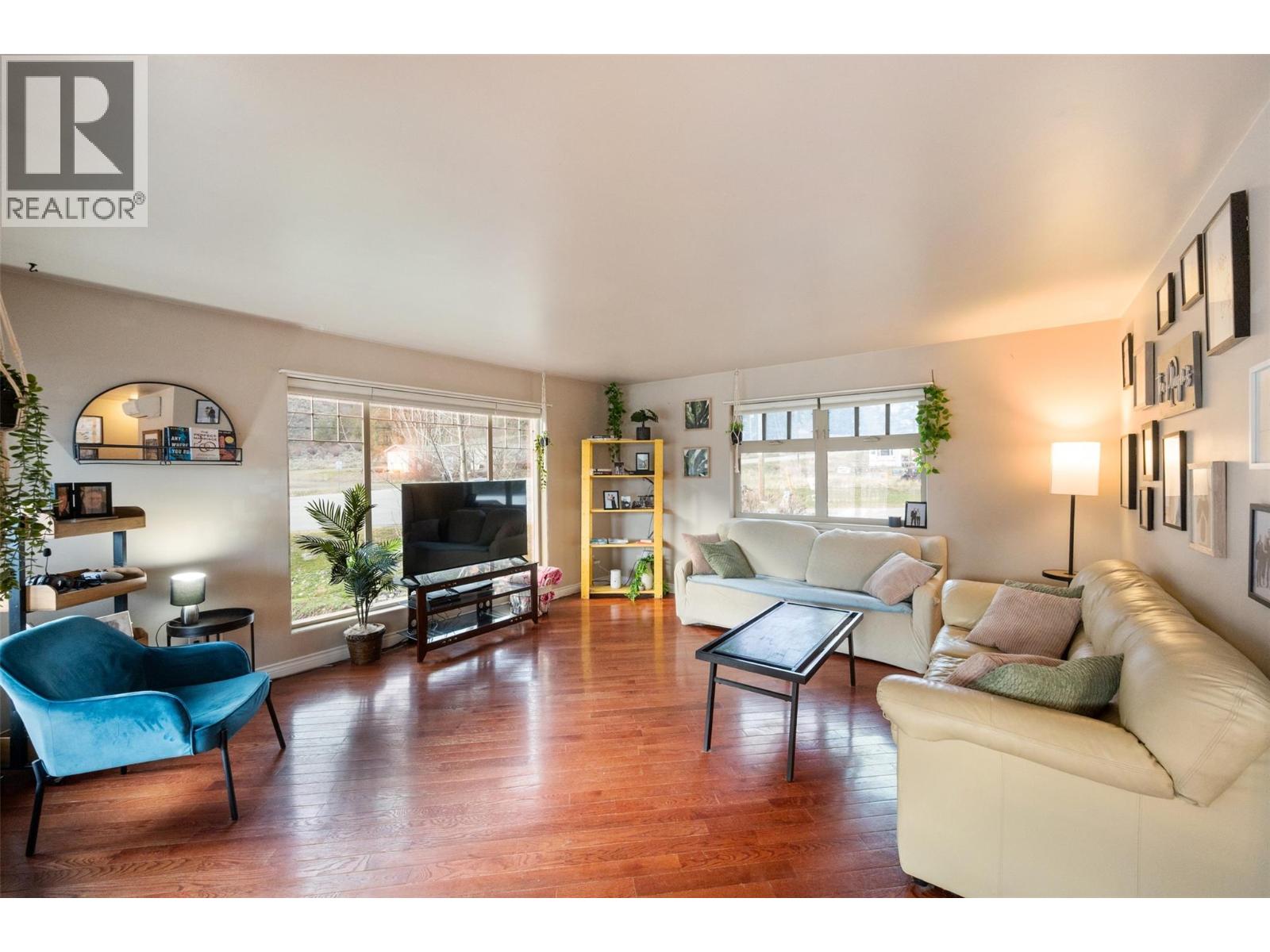 1436 Main Street, Keremeos, British Columbia  V0X 1N6 - Photo 48 - 10385009