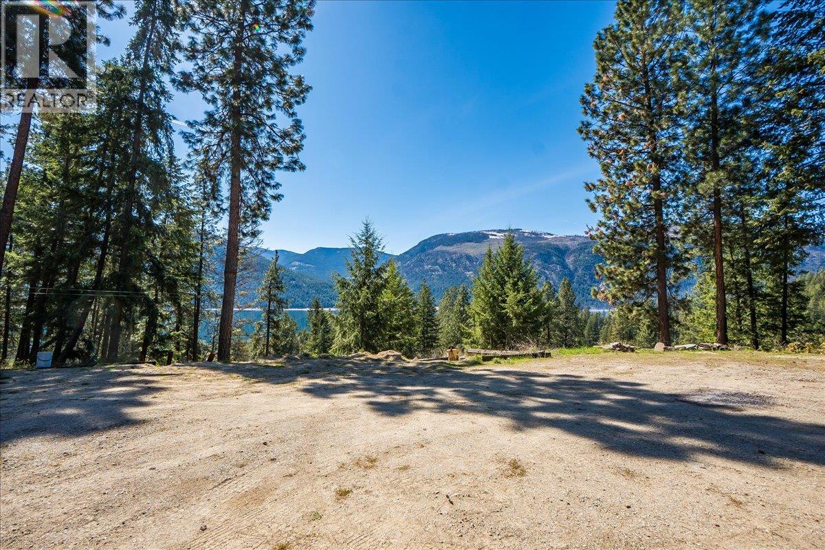 7465 Broadwater Road, Castlegar, British Columbia  V1N 4V8 - Photo 56 - 10384692
