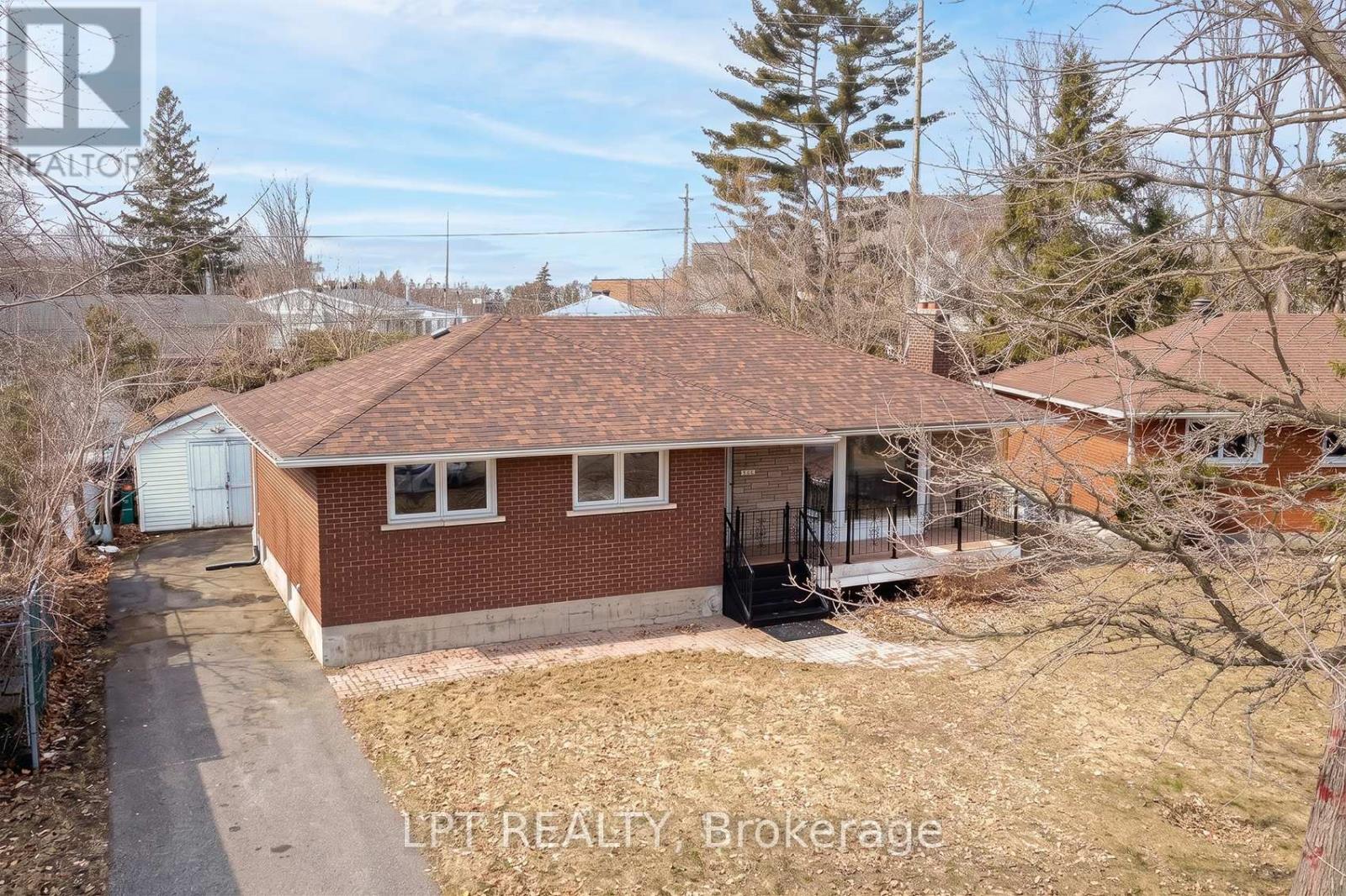 2317 Elmira Drive, Ottawa, Ontario  K2C 1H3 - Photo 6 - X13000046
