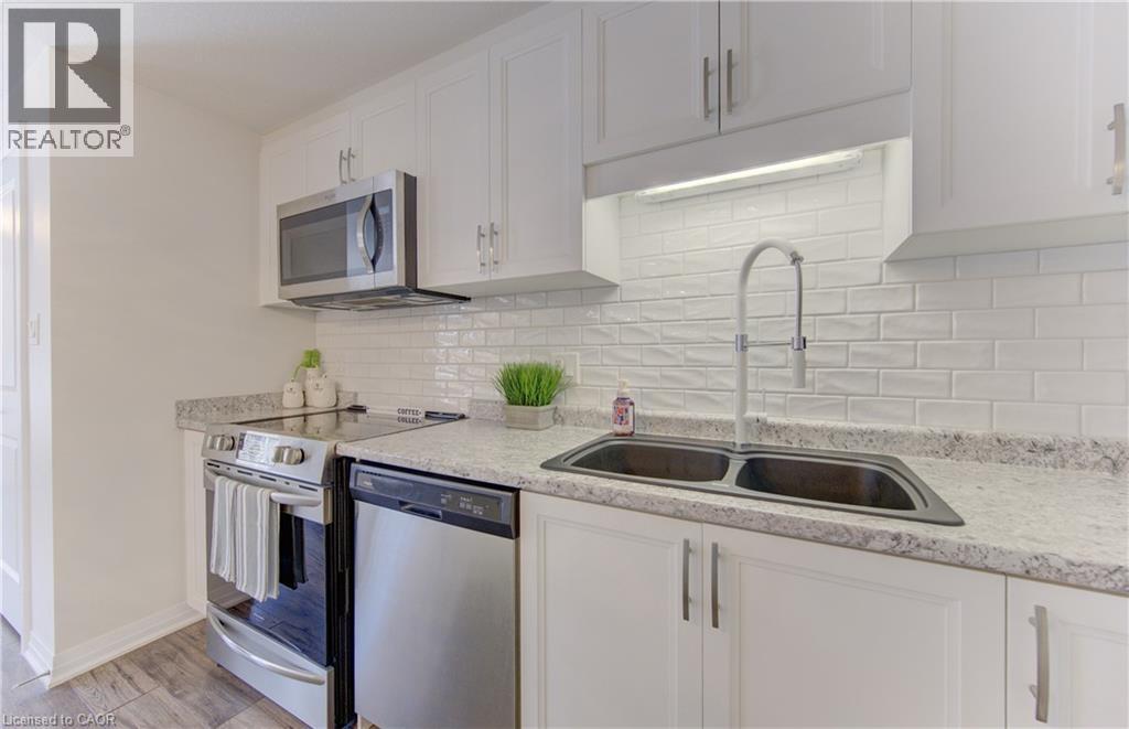1989 Ottawa Street S Unit# 21h, Kitchener, Ontario  N2E 0G7 - Photo 15 - 40823510