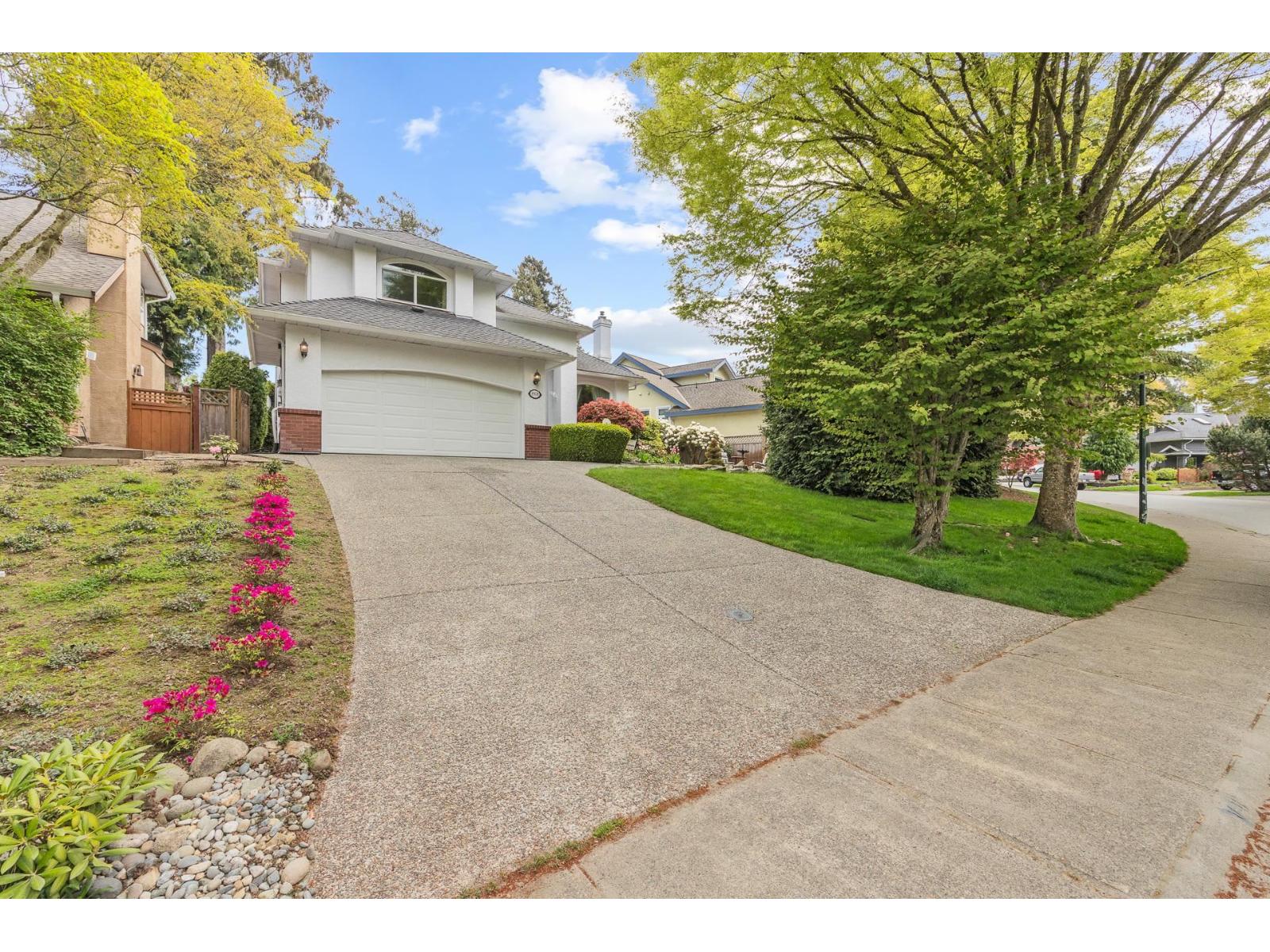 1908 Ocean Wind Drive, Surrey, British Columbia  V4A 9P2 - Photo 3 - R3115972