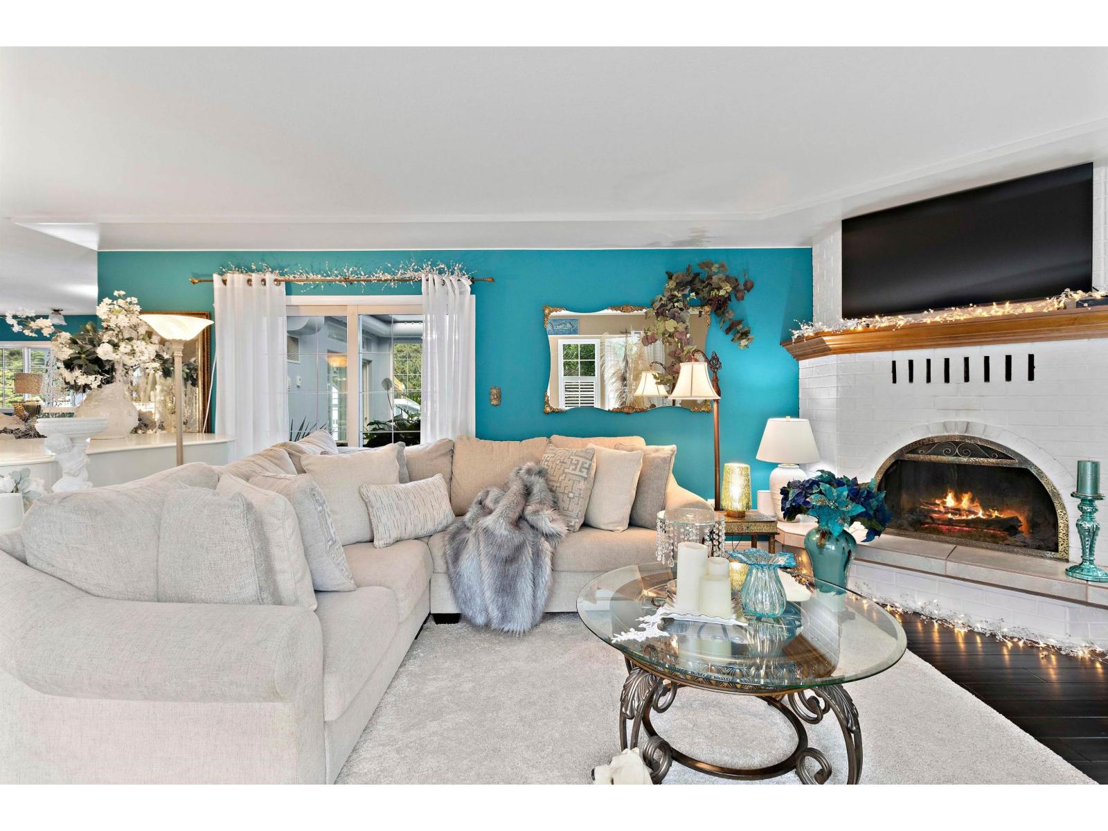 62525 Airport Road, Hope, Hope, British Columbia  V0X 1L2 - Photo 3 - R3115970