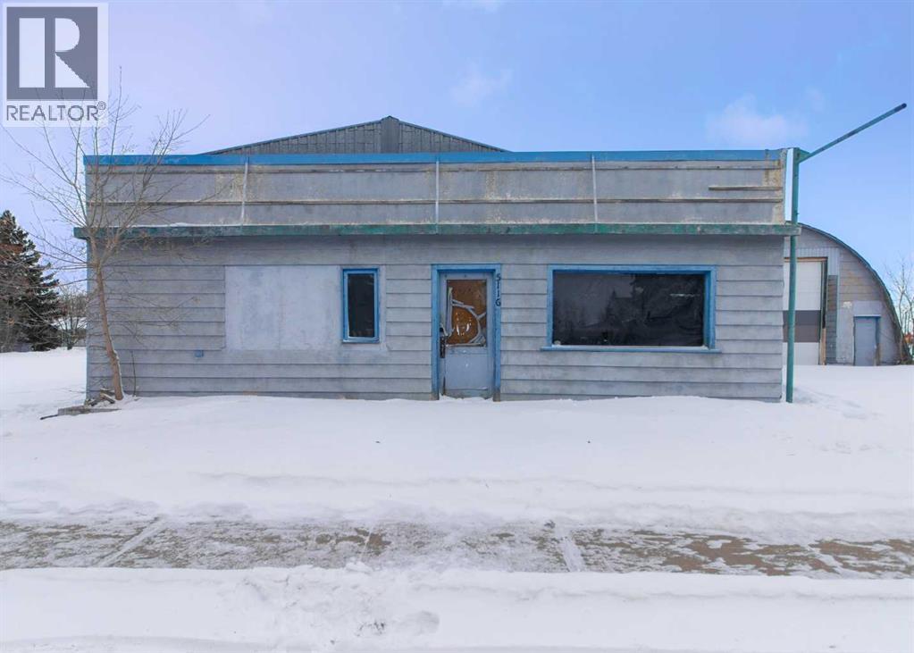 5116 53 Avenue, Viking, Alberta  T0B 4N0 - Photo 2 - A2279685