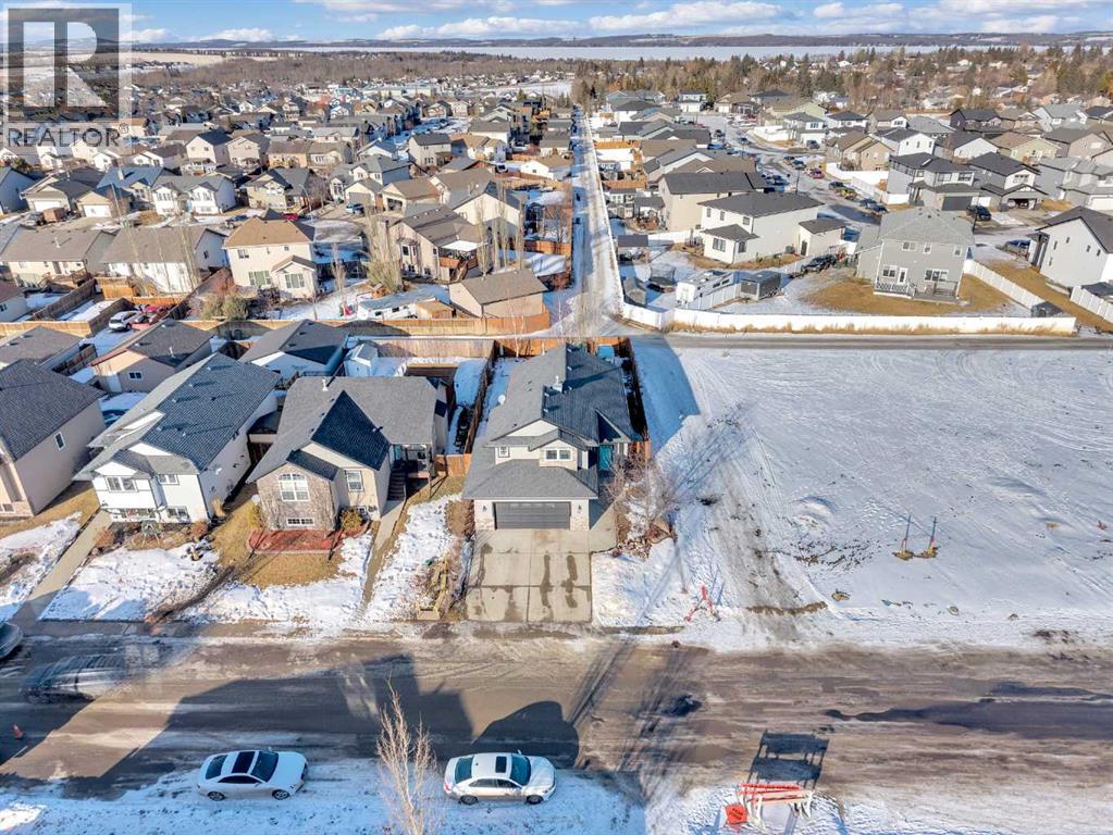 24 Lincoln Street, Sylvan Lake, Alberta  T4S 2P9 - Photo 39 - A2282188