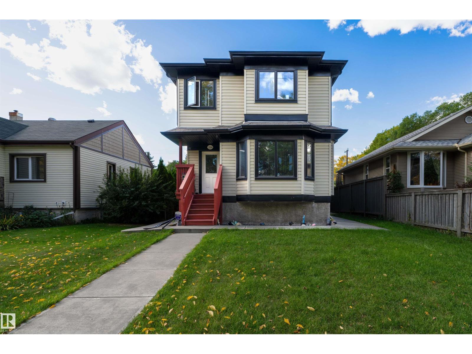 12246 103 St Nw Nw, Edmonton, Alberta  T5G 2K1 - Photo 1 - E4484379