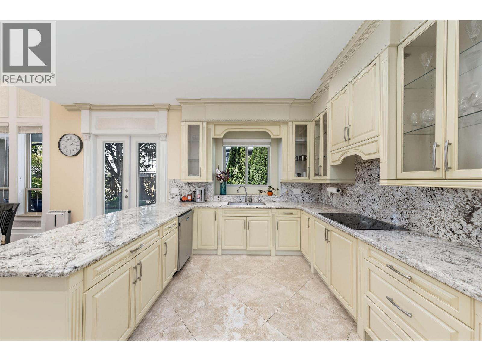 3411 Raymond Avenue, Richmond, British Columbia  V7E 1A9 - Photo 20 - R3116020