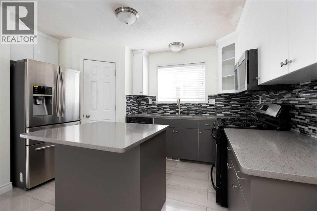 129 Lightbown Way, Fort Mcmurray, Alberta  T9K 2R1 - Photo 9 - A2293683