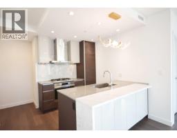 502 6098 STATION STREET, Burnaby, British Columbia