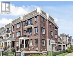 22 BAKER HILL BOULEVARD, Whitchurch-Stouffville, Ontario