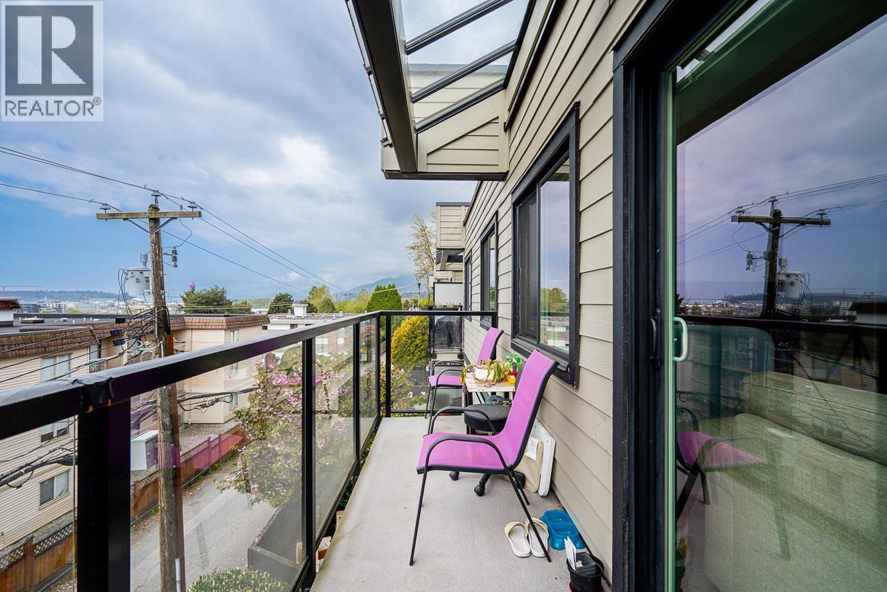 309 240 Mahon Avenue, North Vancouver, British Columbia  V7M 3H4 - Photo 11 - R3116092