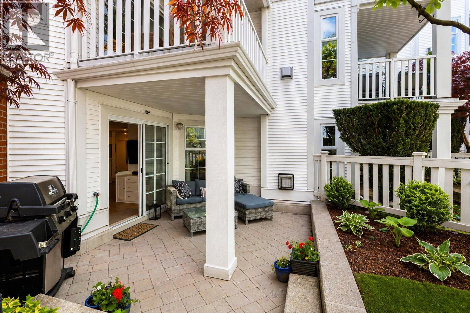 113 147 E 1st Street, North Vancouver, British Columbia  V7L 1B2 - Photo 3 - R3116109