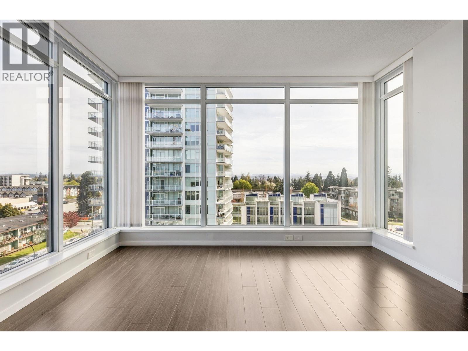 808 6700 Dunblane Avenue, Burnaby, British Columbia  V5H 0J3 - Photo 3 - R3116115