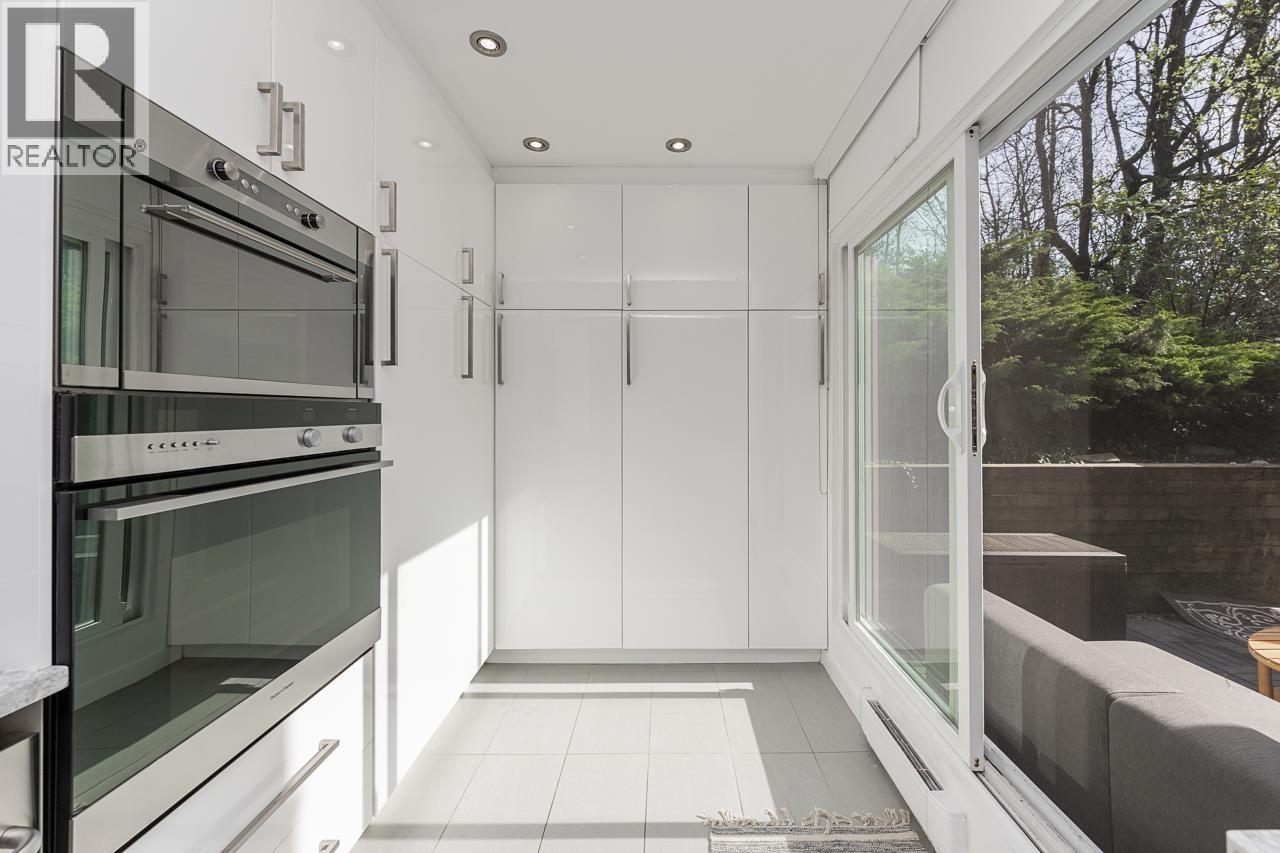 22 9151 Forest Grove Drive, Burnaby, British Columbia  V5A 3Z5 - Photo 11 - R3116133