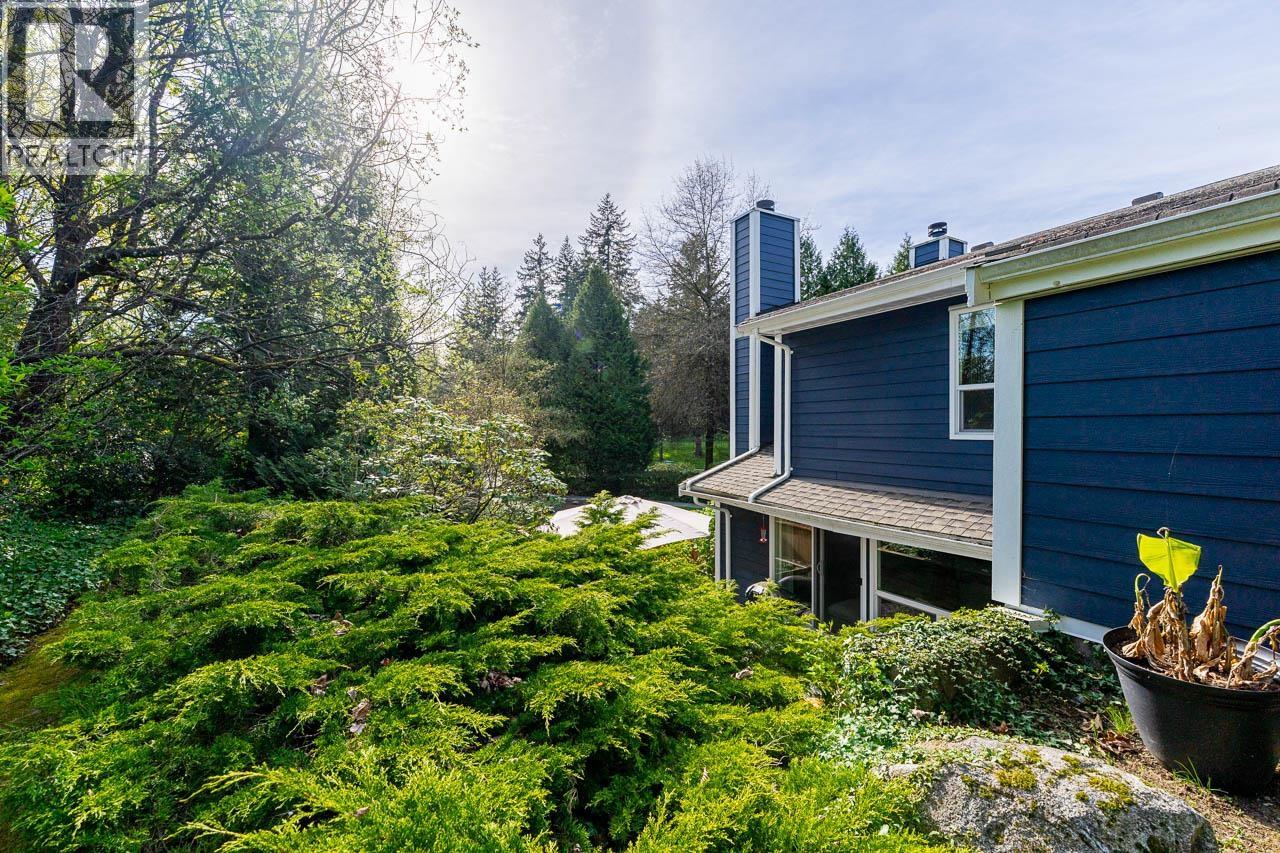 22 9151 Forest Grove Drive, Burnaby, British Columbia  V5A 3Z5 - Photo 31 - R3116133