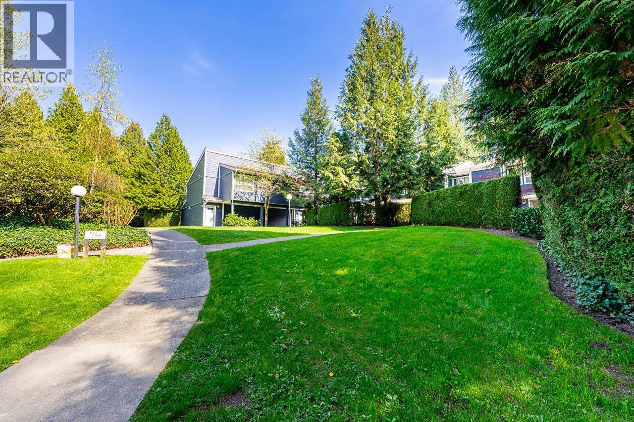 22 9151 Forest Grove Drive, Burnaby, British Columbia  V5A 3Z5 - Photo 4 - R3116133
