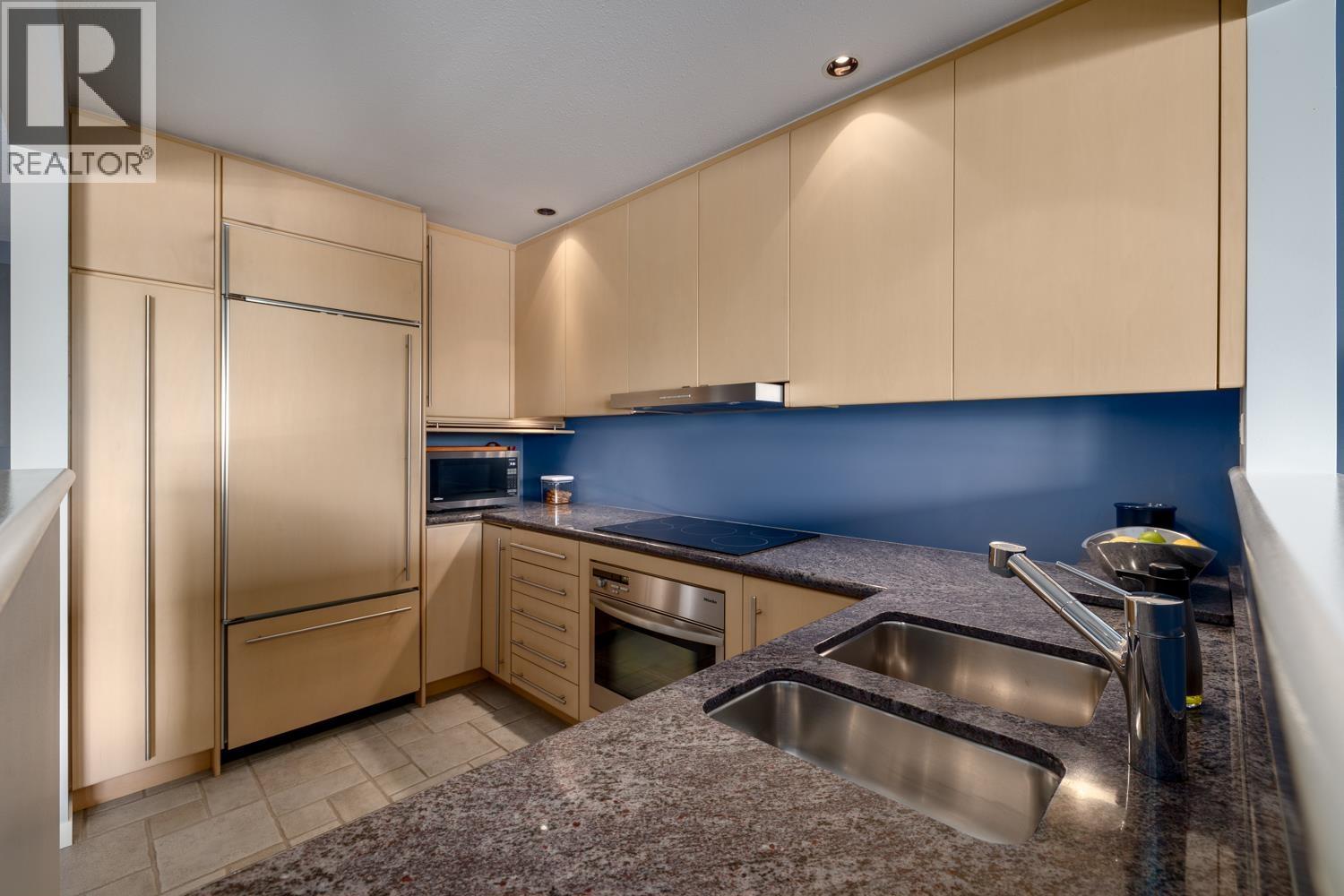 1261 W 7th Avenue, Vancouver, British Columbia  V6H 1B7 - Photo 10 - R3116140