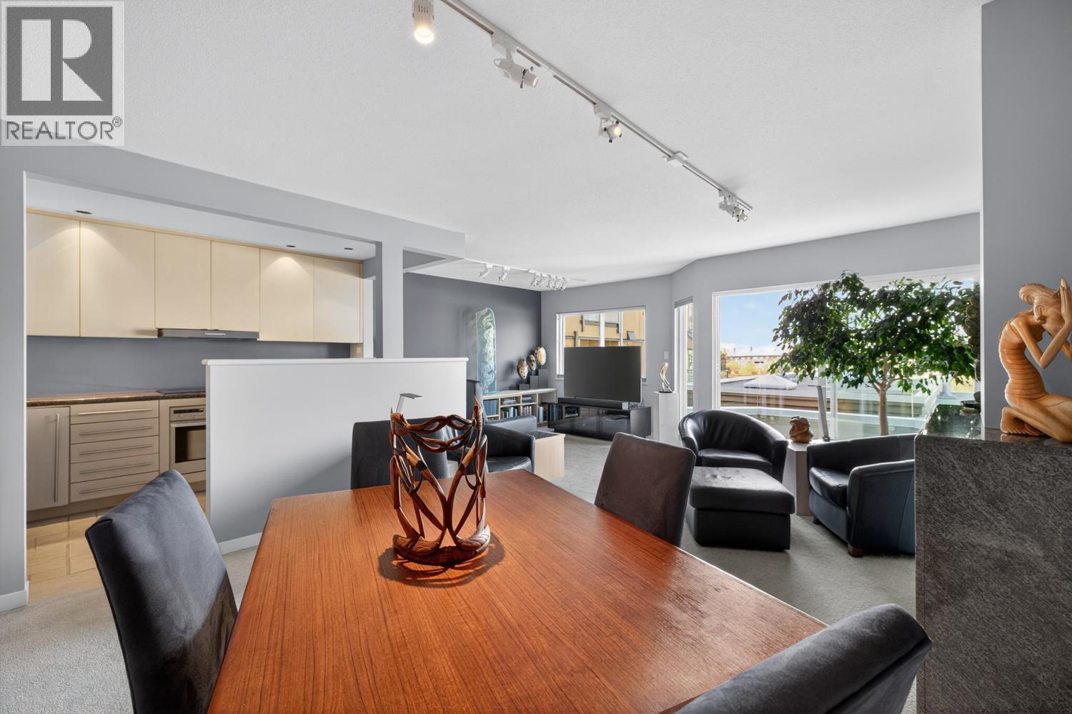 1261 W 7th Avenue, Vancouver, British Columbia  V6H 1B7 - Photo 8 - R3116140