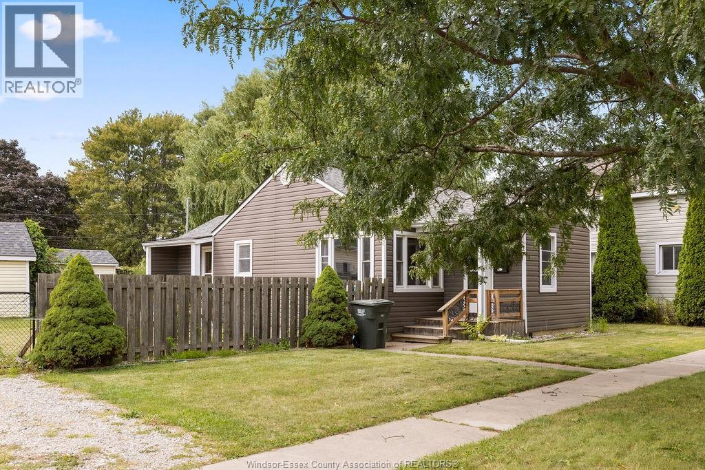 300 King, Amherstburg, Ontario  N9V 2C6 - Photo 5 - 26009324