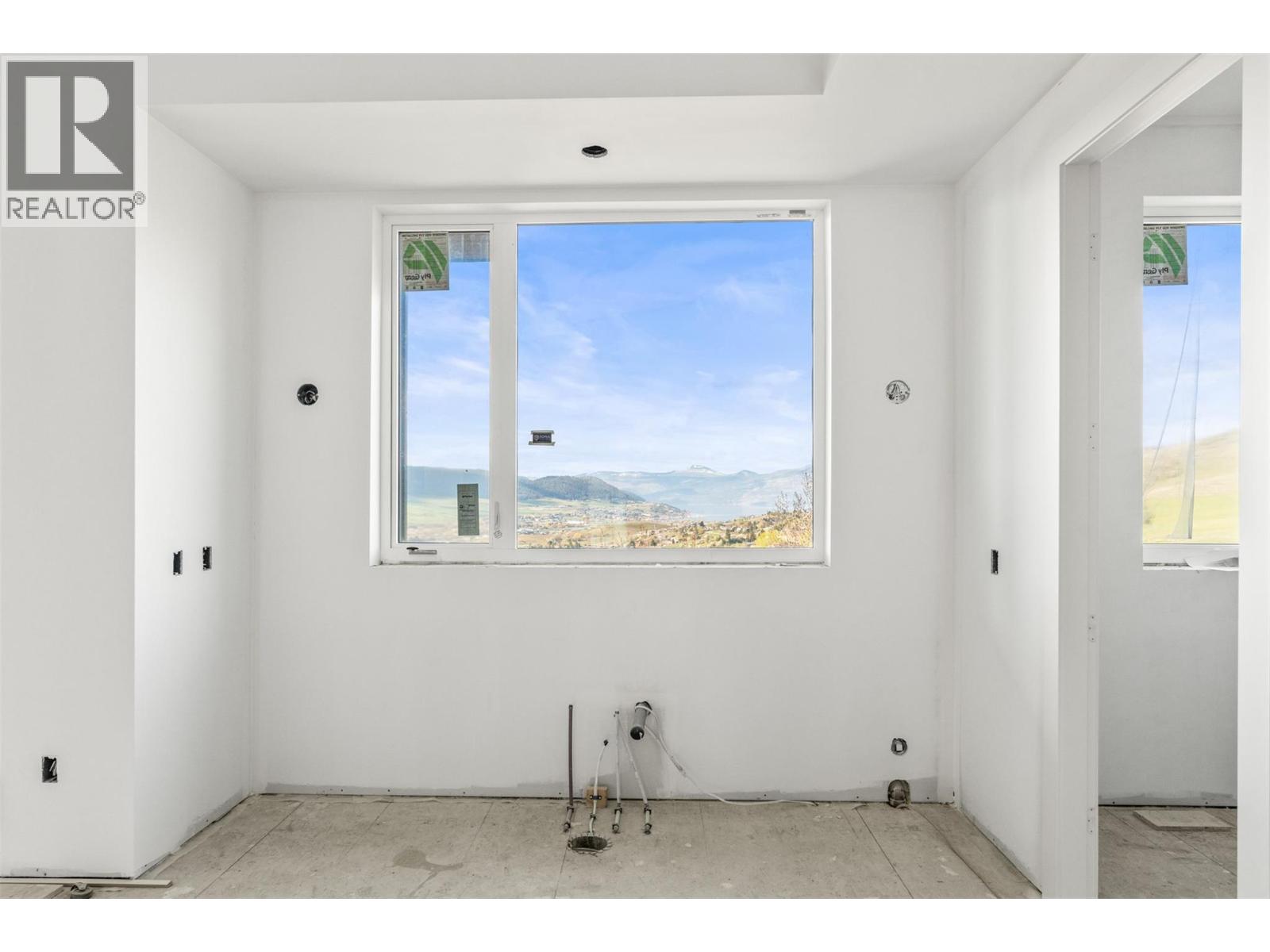 4379 Painted Turtle Drive, Vernon, British Columbia  V1T 9W4 - Photo 11 - 10384480