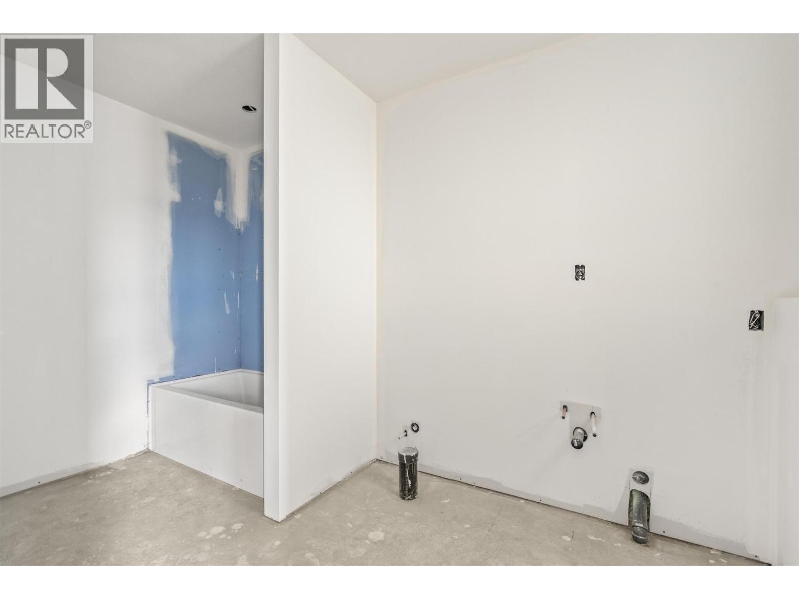 4379 Painted Turtle Drive, Vernon, British Columbia  V1T 9W4 - Photo 33 - 10384480