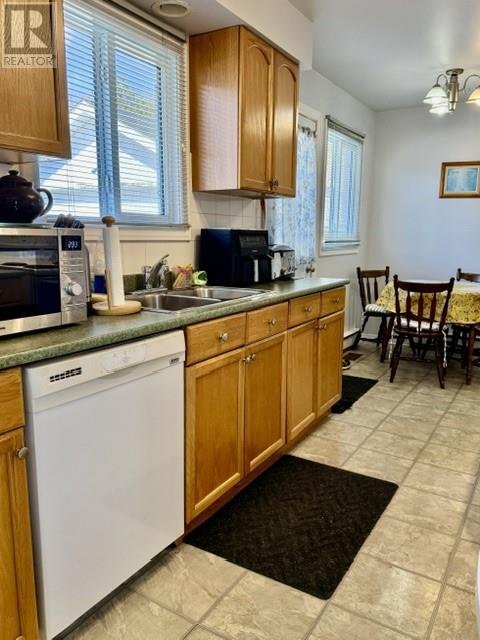 38 Ottawa Ave, Elliot Lake, Ontario  P5A 2P1 - Photo 13 - 2127209