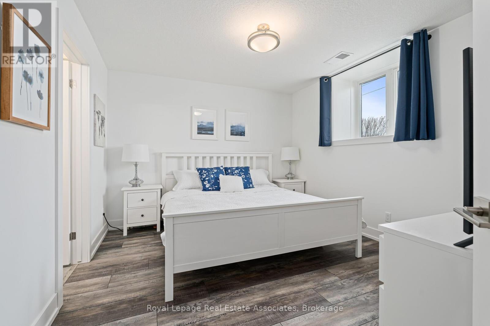 102 - 17 Centre Street, Orangeville, Ontario  L9W 7S6 - Photo 17 - W12699928