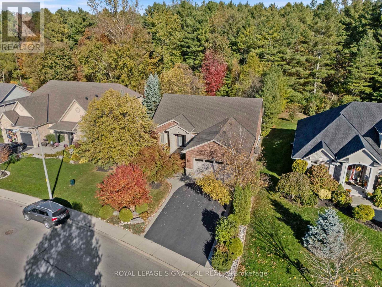 64 Newport Lane, Norfolk, Ontario  N0A 1N7 - Photo 1 - X12711534