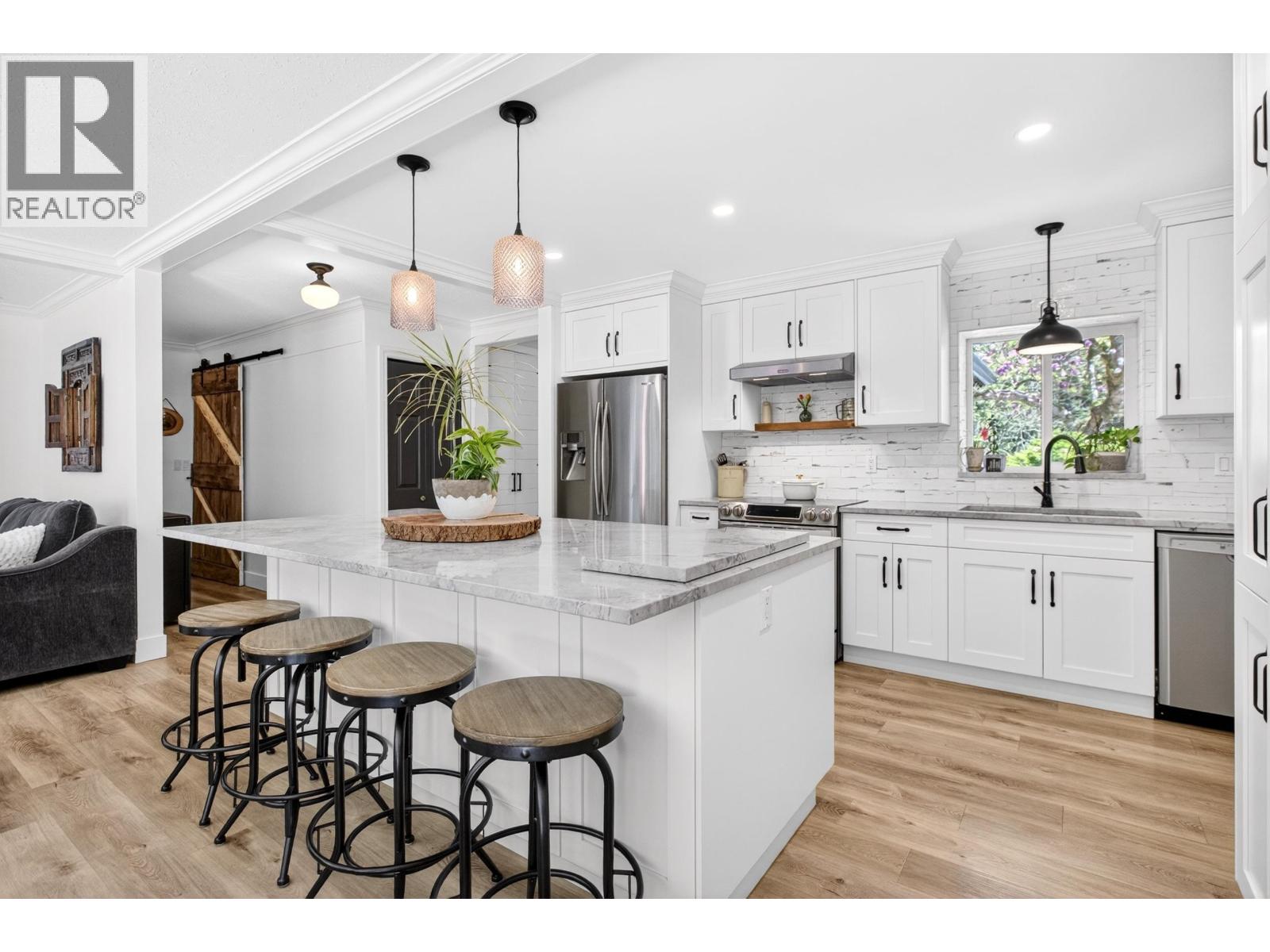 11367 261 Street, Maple Ridge, British Columbia  V2W 1H2 - Photo 10 - R3116123