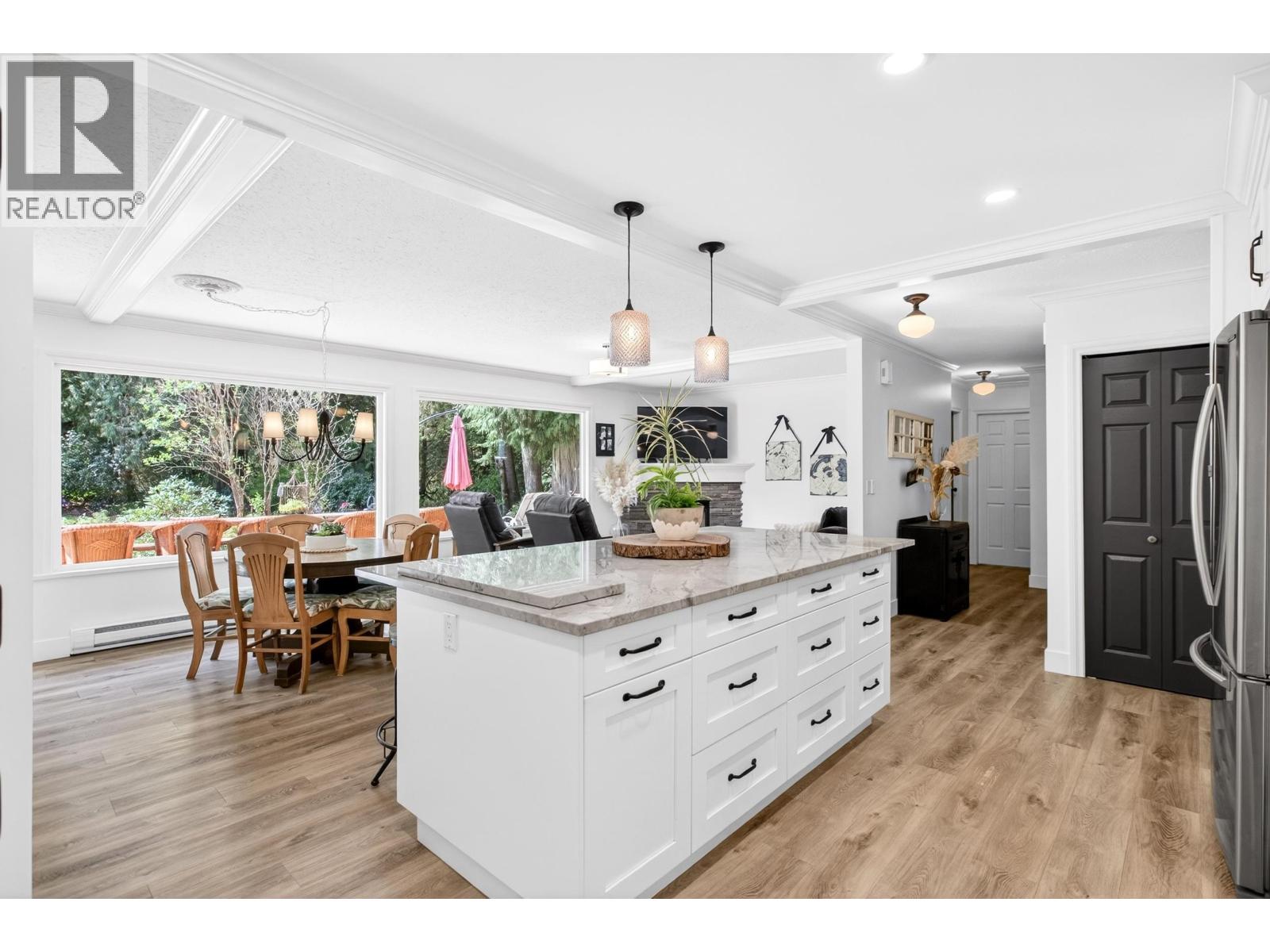 11367 261 Street, Maple Ridge, British Columbia  V2W 1H2 - Photo 11 - R3116123