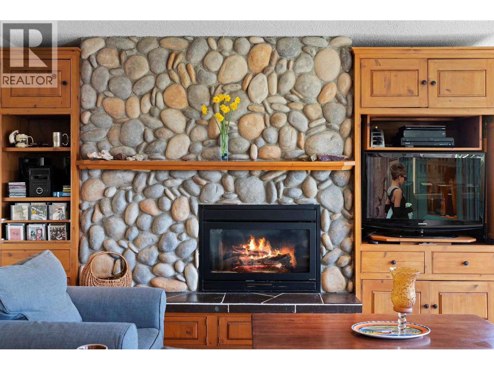 353 Newdale Court, North Vancouver, British Columbia  V7N 3H3 - Photo 5 - R3116143