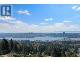 353 NEWDALE COURT, North Vancouver, British Columbia