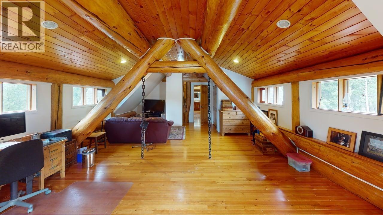 6419 Lambley Road, 100 Mile House, British Columbia  V0K 2E3 - Photo 20 - R3082219