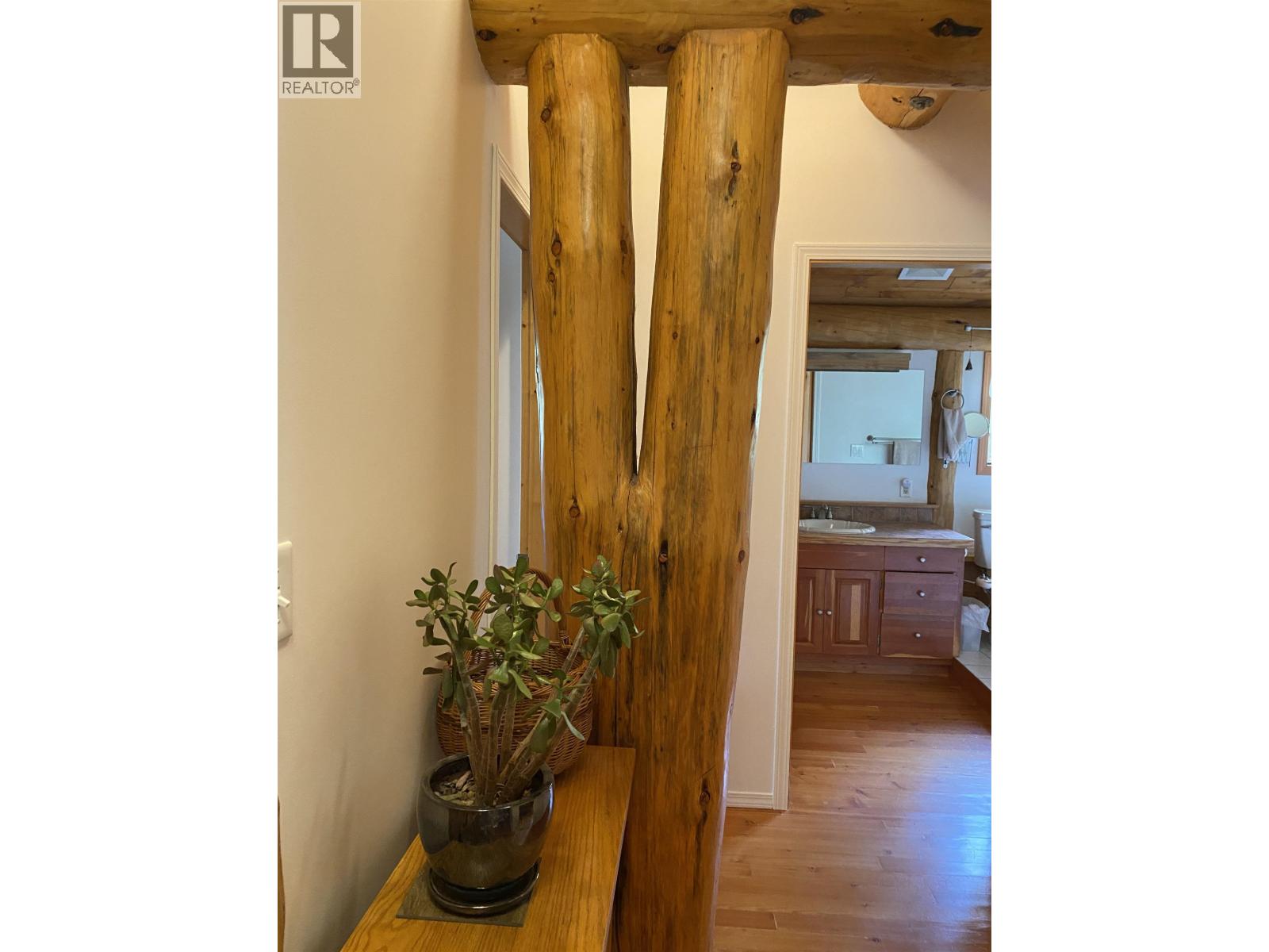 6419 Lambley Road, 100 Mile House, British Columbia  V0K 2E3 - Photo 21 - R3082219