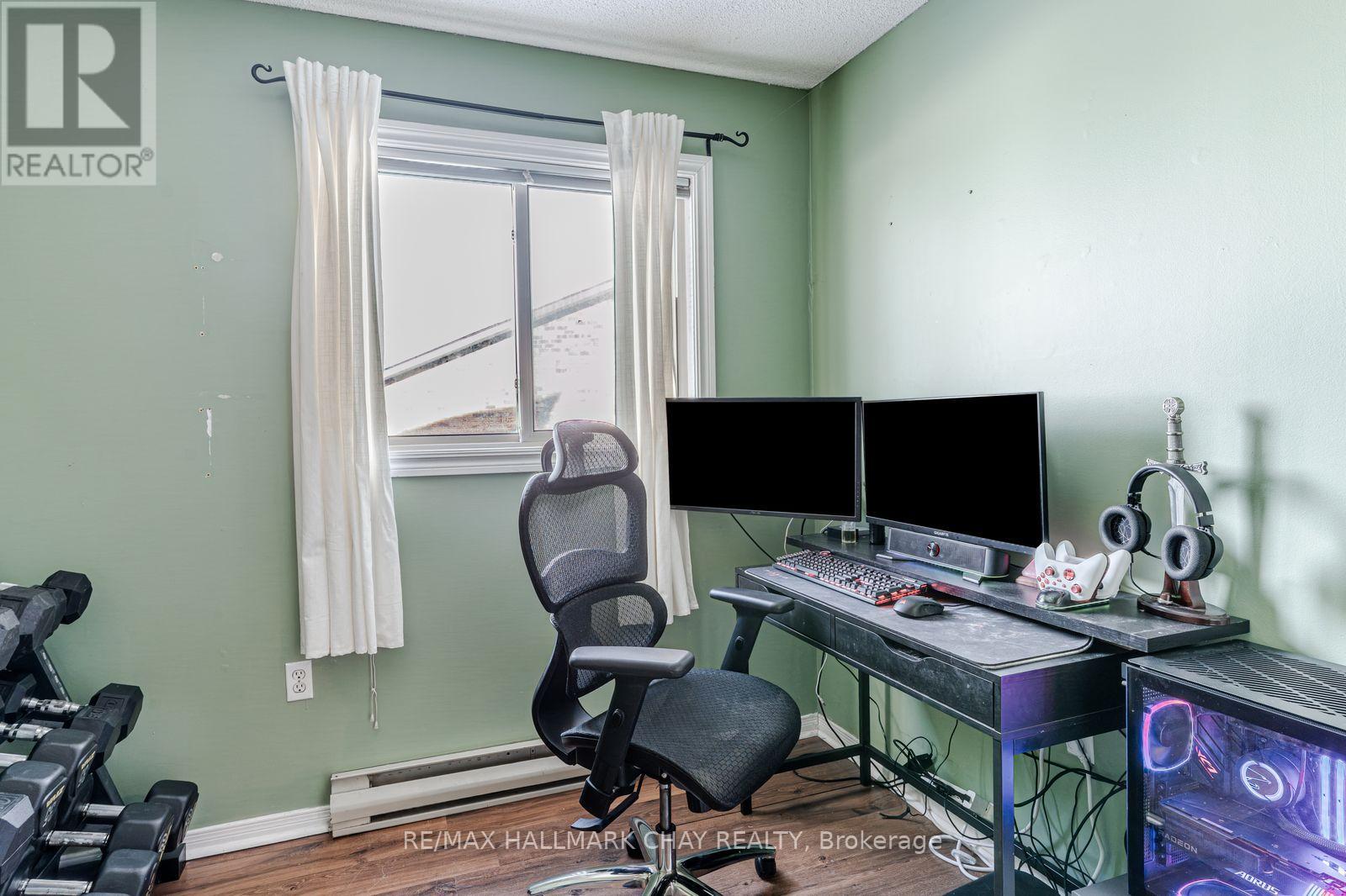 8 - 22 Meadow Lane, Barrie, Ontario  L4N 7K2 - Photo 8 - S12849822