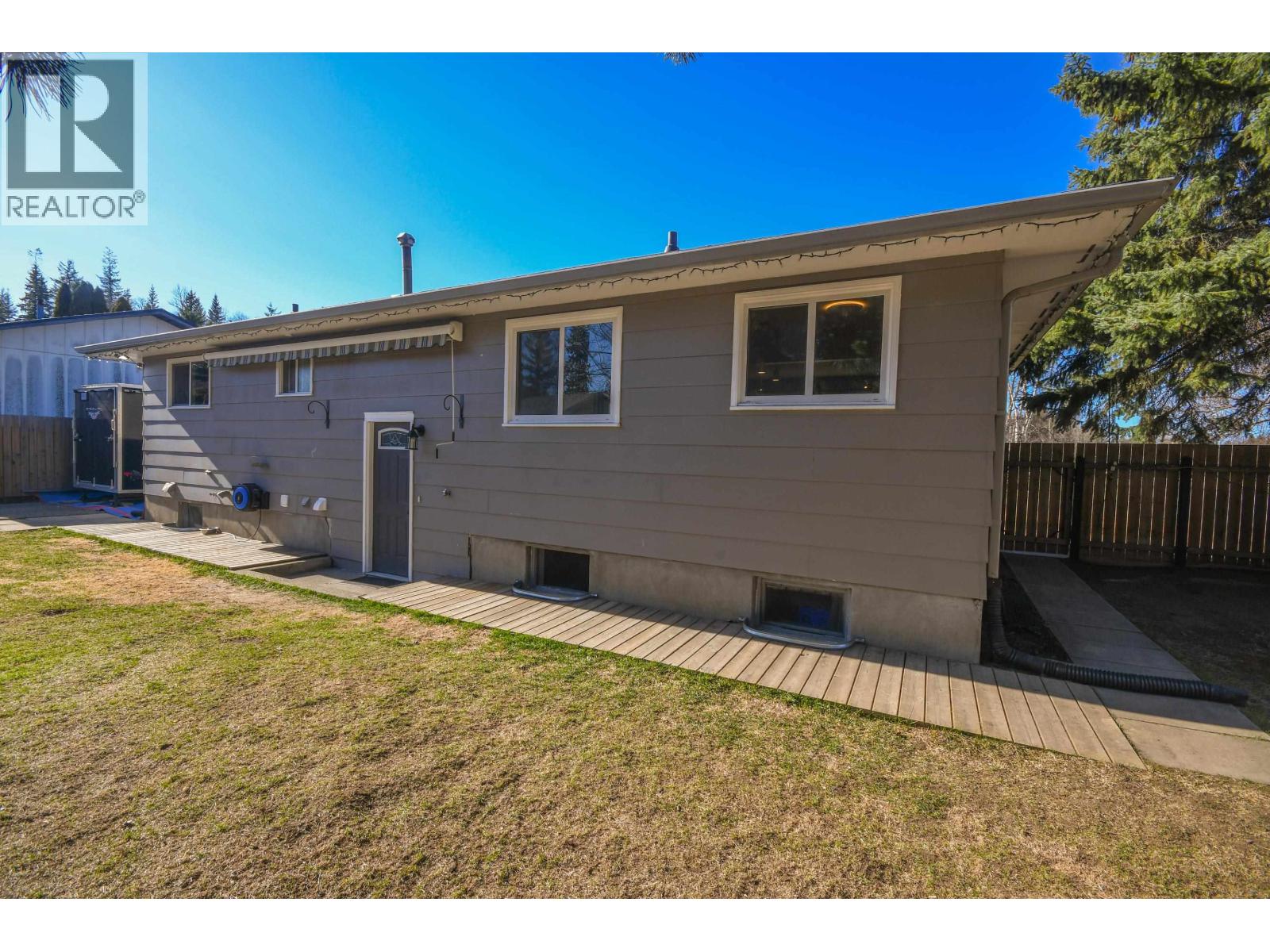 6033 Selkirk Crescent, Prince George, British Columbia  V2N 2G9 - Photo 34 - R3116170