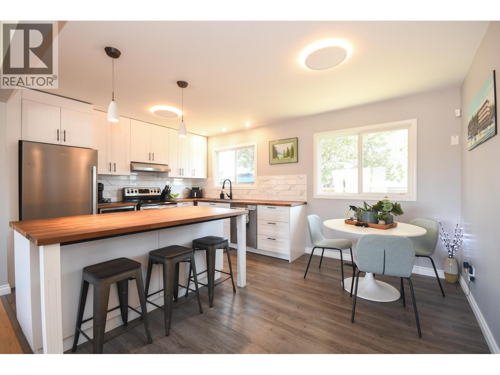 6033 Selkirk Crescent, Prince George, British Columbia  V2N 2G9 - Photo 3 - R3116170