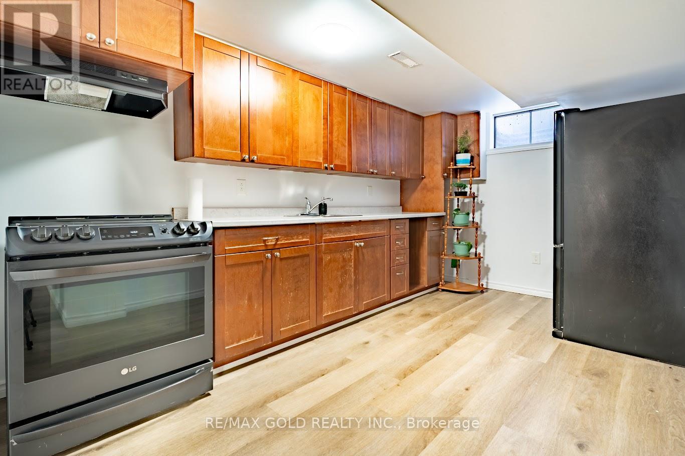 2860 Henley Avenue, Niagara Falls, Ontario  L2J 3M4 - Photo 22 - X13048770