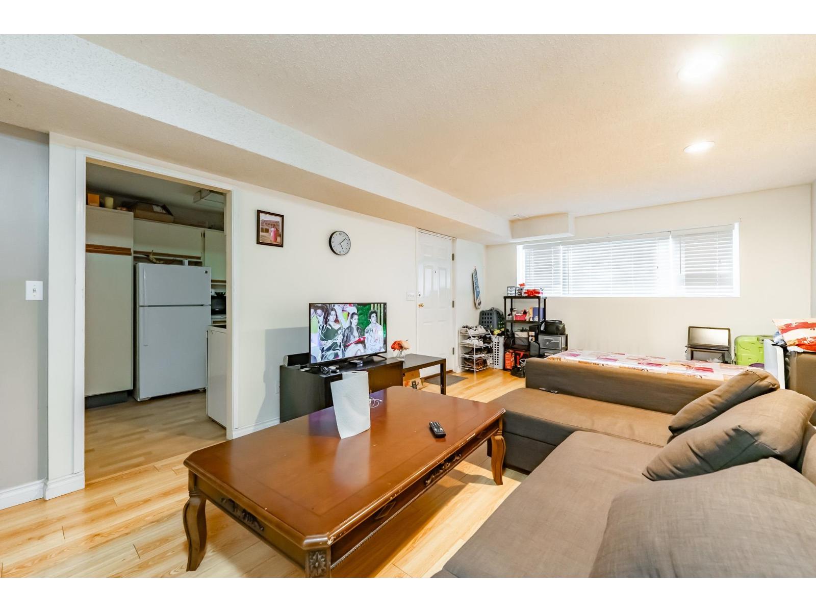 10216 142a Street, Surrey, British Columbia  V3T 4Z7 - Photo 5 - R3115663