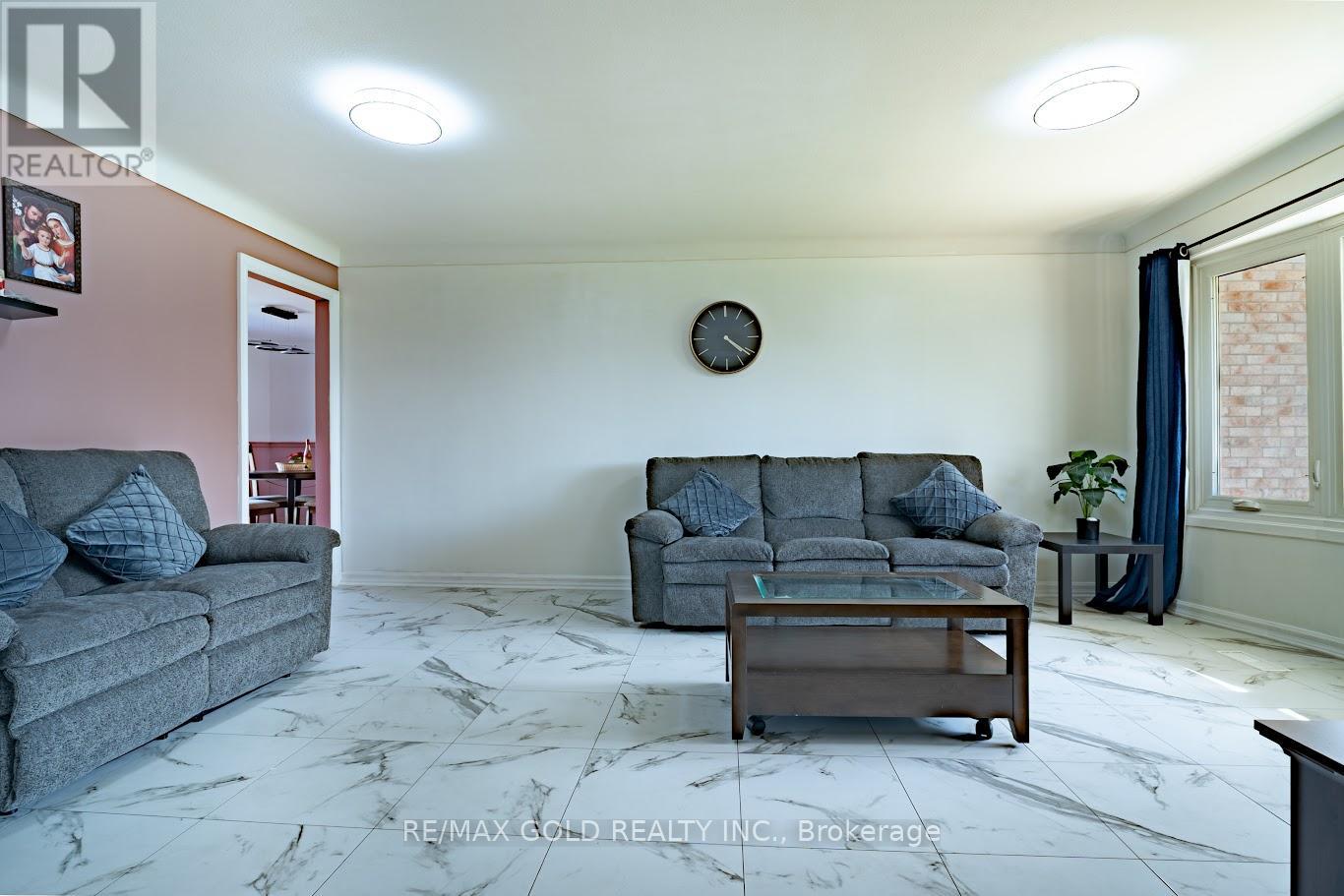 2860 Henley Avenue, Niagara Falls, Ontario  L2J 3M4 - Photo 6 - X13048770