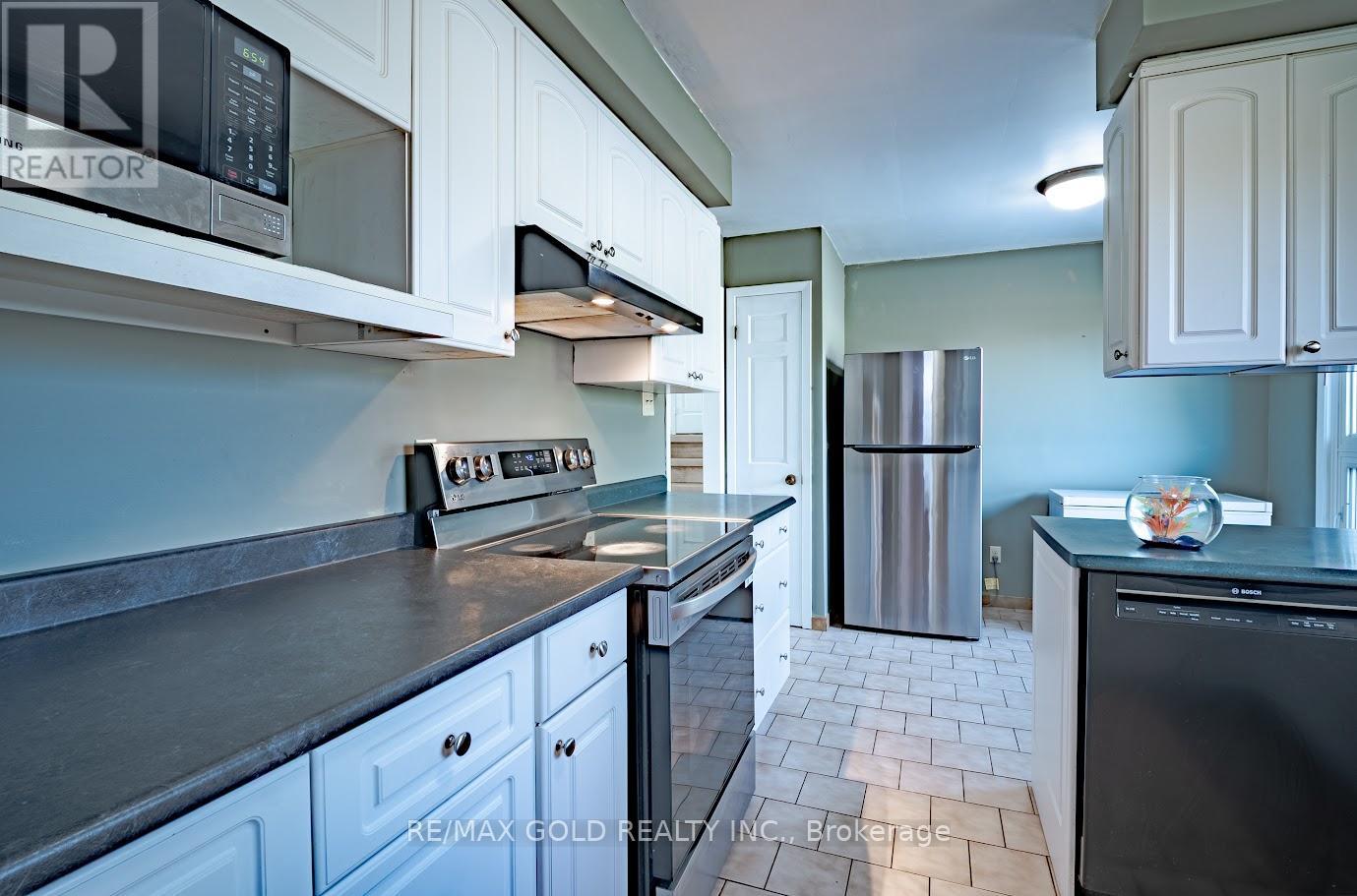 2860 Henley Avenue, Niagara Falls, Ontario  L2J 3M4 - Photo 8 - X13048770