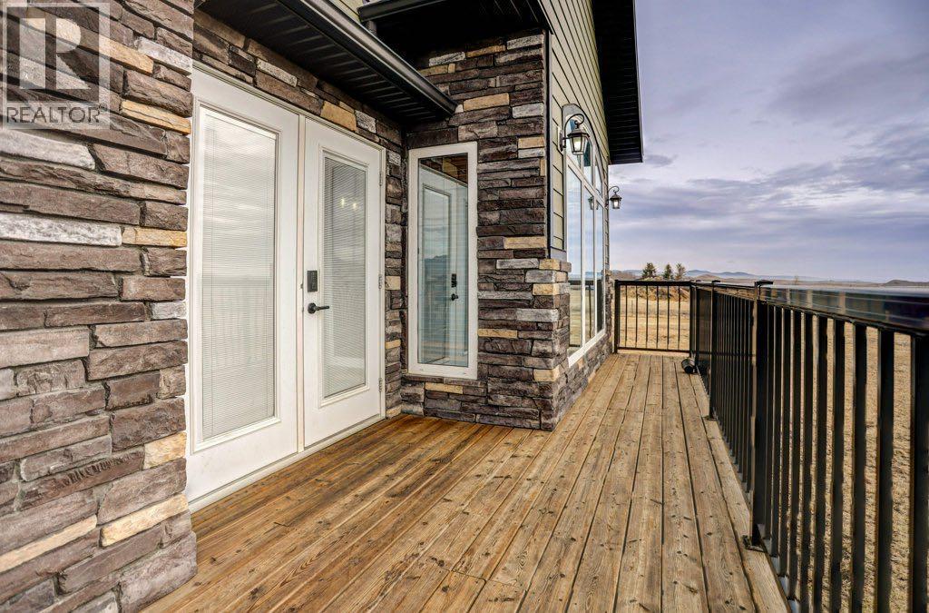 2222 Twp Rd 7-5, Lundbreck, Alberta  T0K 0H0 - Photo 7 - A2290998