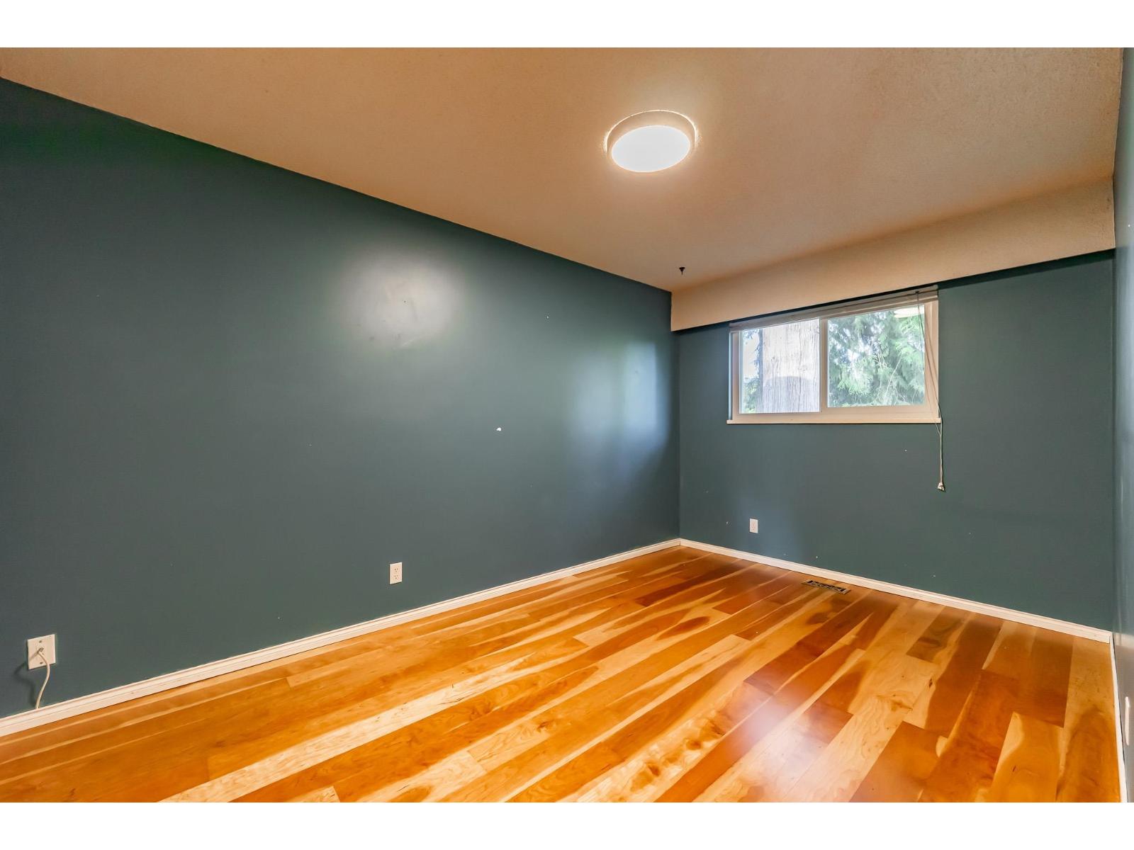 10216 142a Street, Surrey, British Columbia  V3T 4Z7 - Photo 8 - R3115663