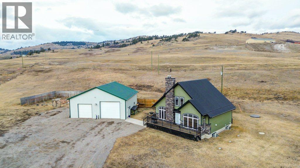 2222 Twp Rd 7-5, Lundbreck, Alberta  T0K 0H0 - Photo 38 - A2290998