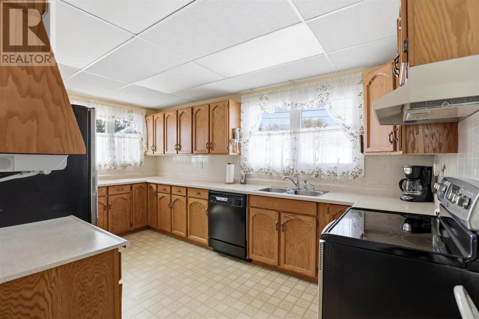 409 Old Garden River Rd, Sault Ste. Marie, Ontario  P6B 5A7 - Photo 12 - SM260786