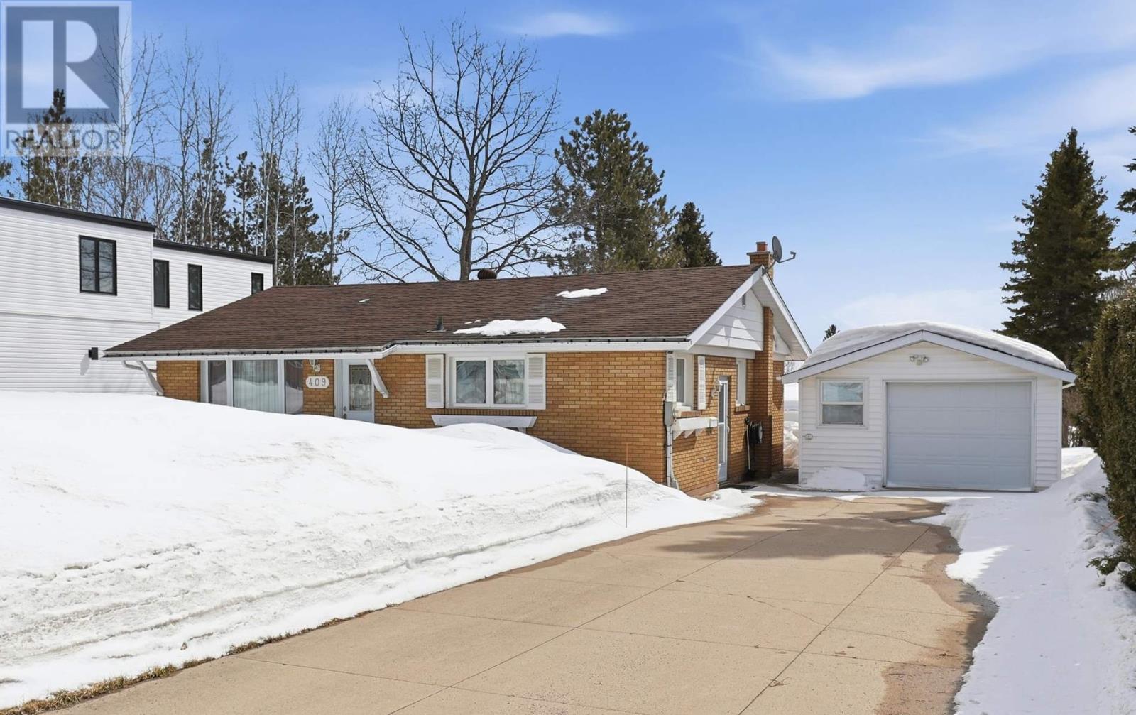 409 Old Garden River Rd, Sault Ste. Marie, Ontario  P6B 5A7 - Photo 2 - SM260786