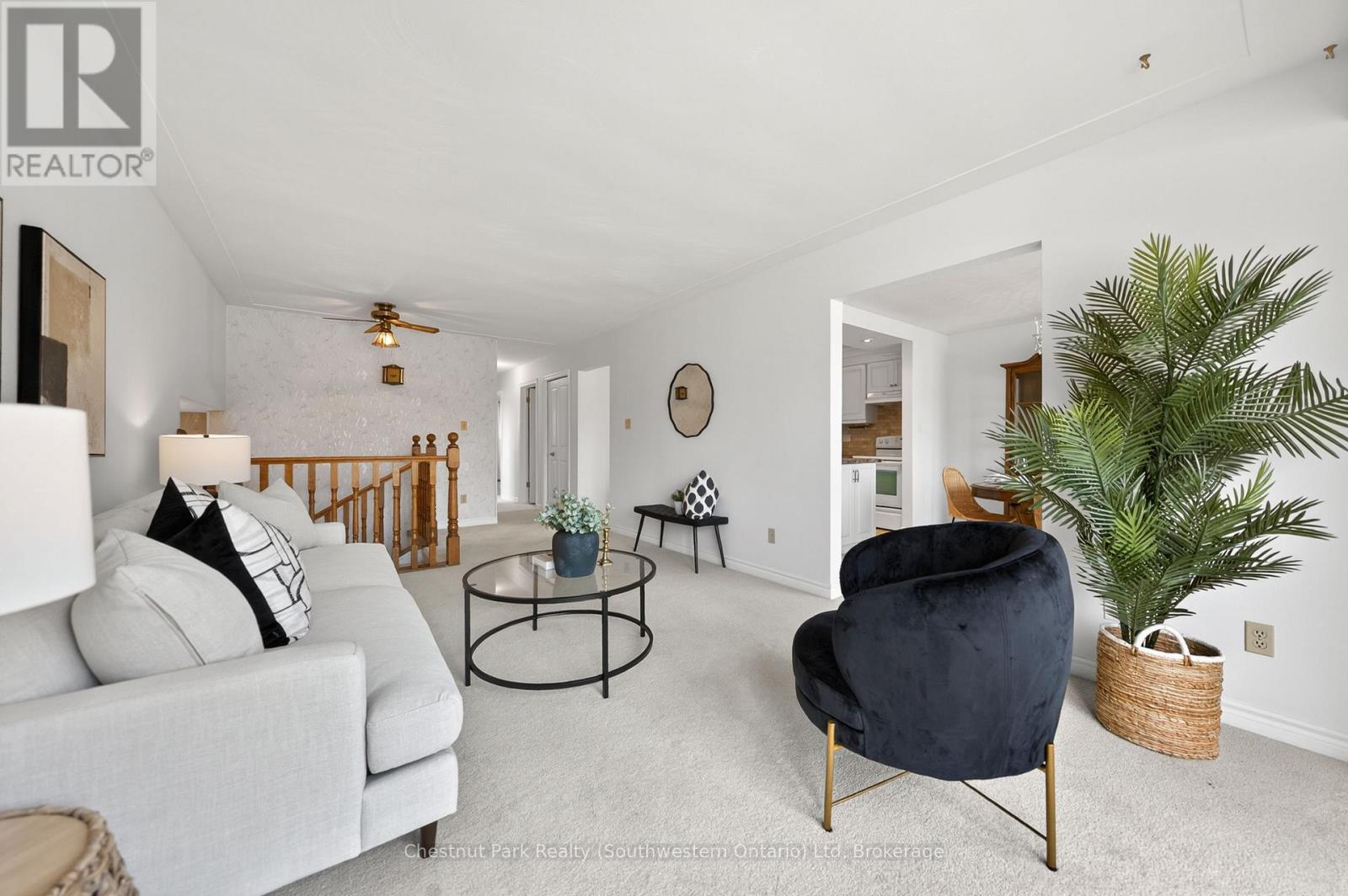 157 Oriole Parkway W, Woolwich, Ontario  N3B 1C6 - Photo 10 - X13049524