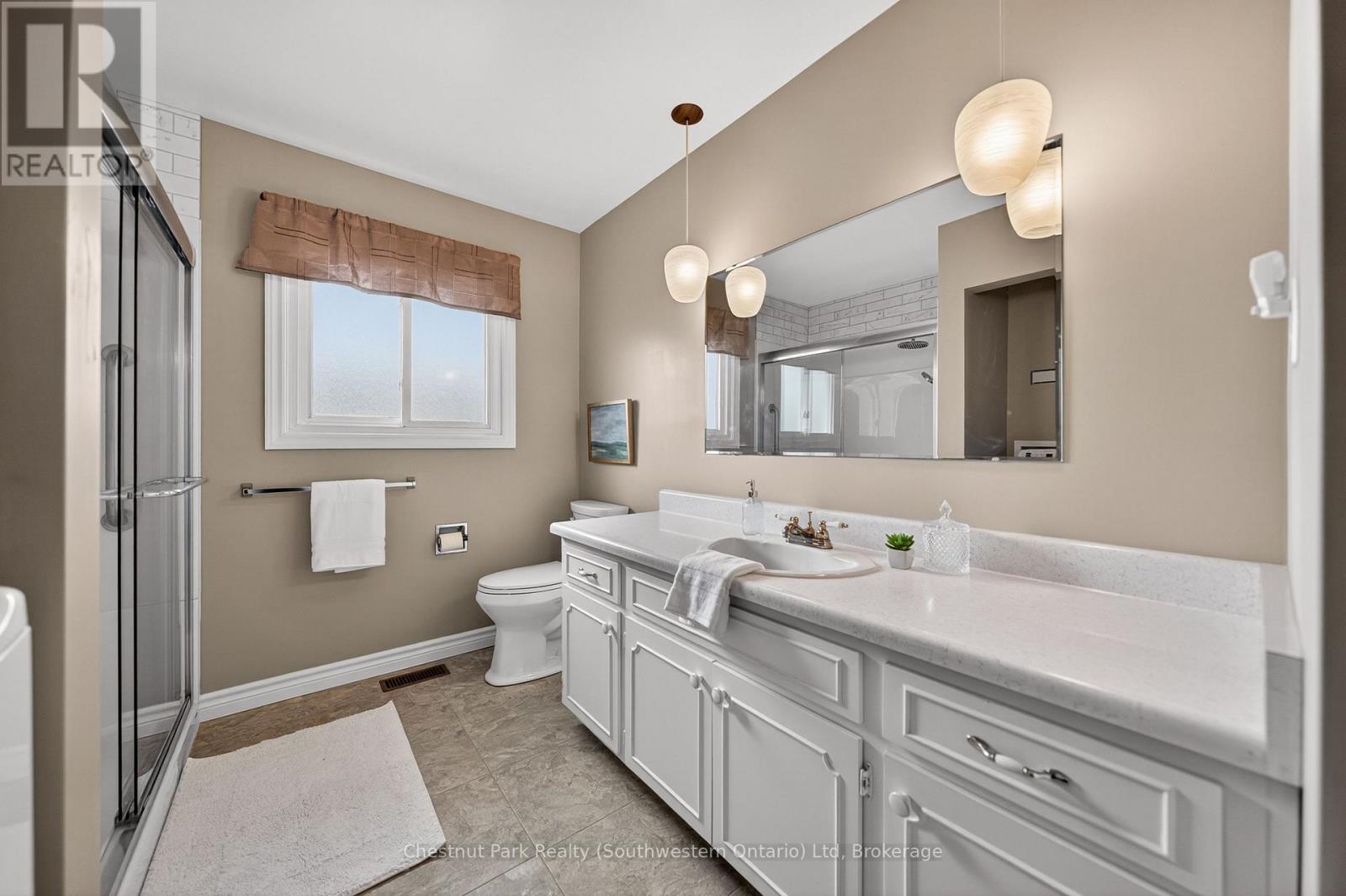 157 Oriole Parkway W, Woolwich, Ontario  N3B 1C6 - Photo 27 - X13049524