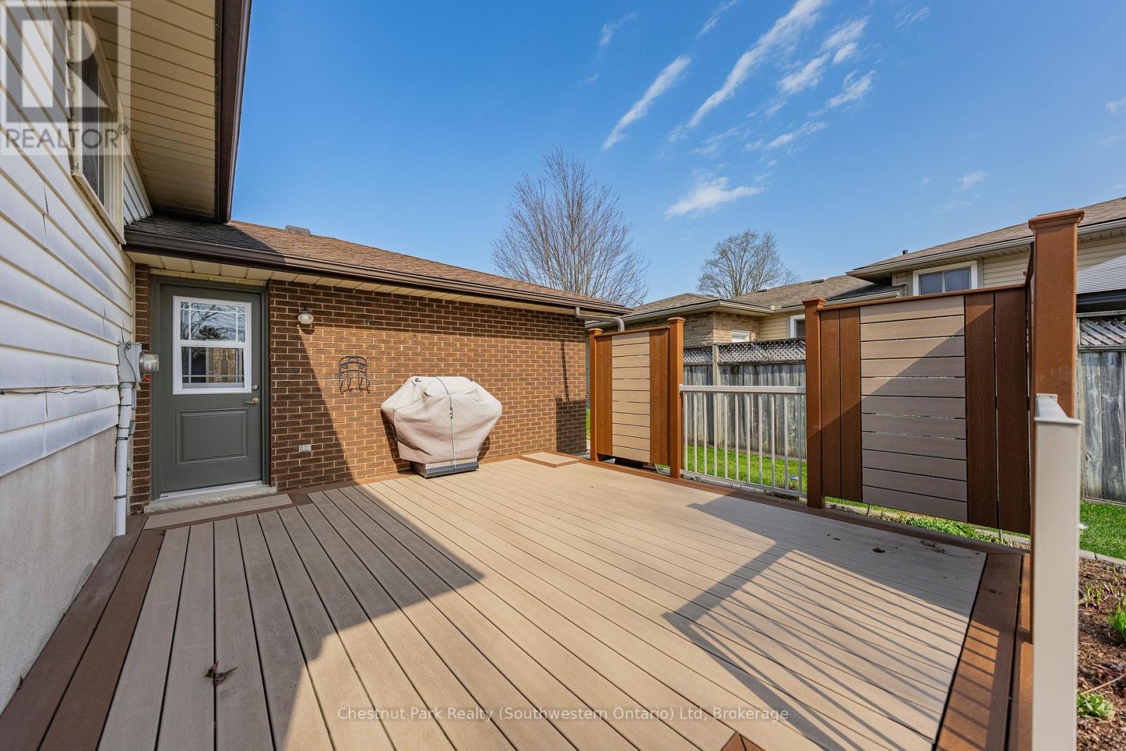 157 Oriole Parkway W, Woolwich, Ontario  N3B 1C6 - Photo 42 - X13049524